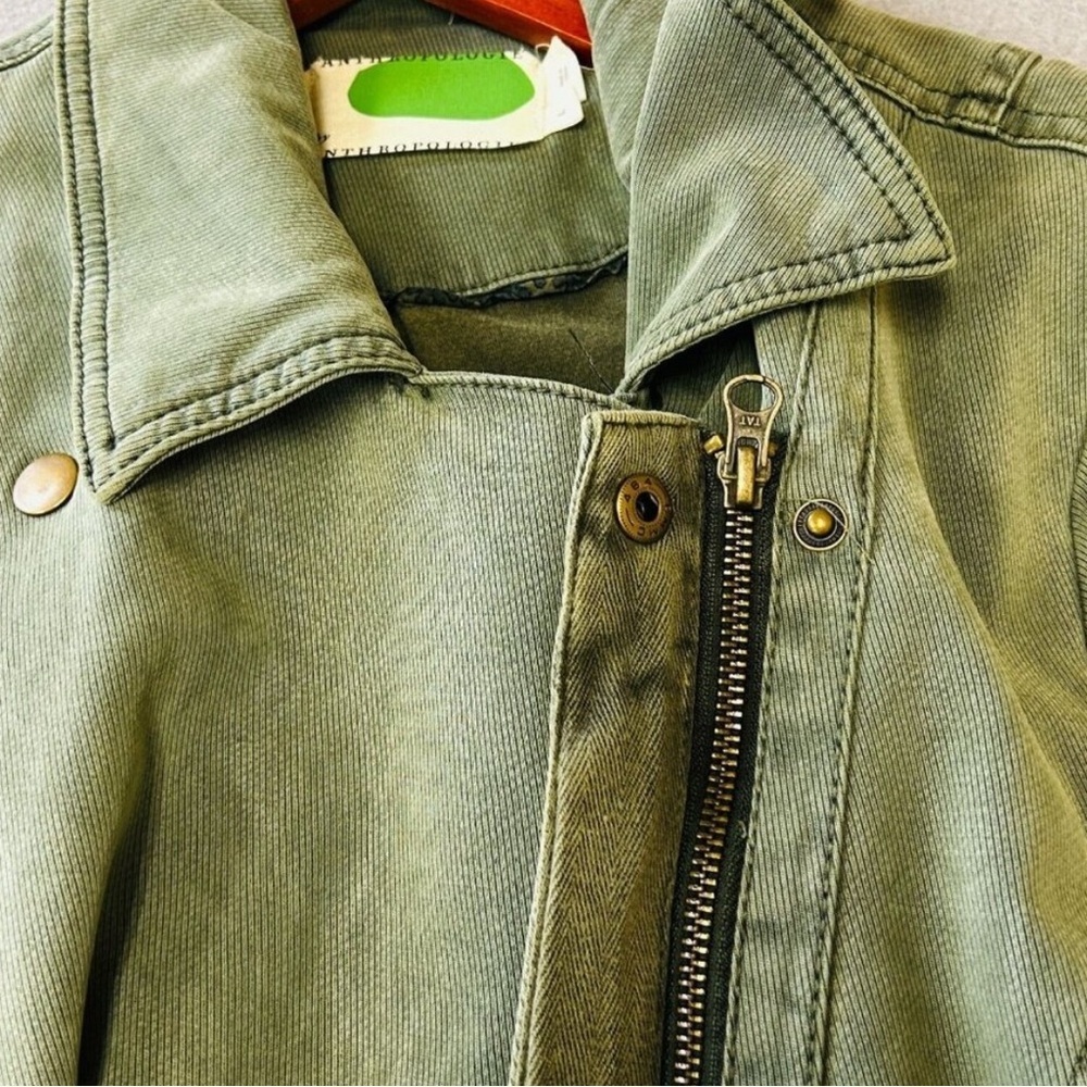 Anthropologie Everyday Belted
Moto Jacket Size L Green
Asymmetrical Zip - Picture 2 of 8